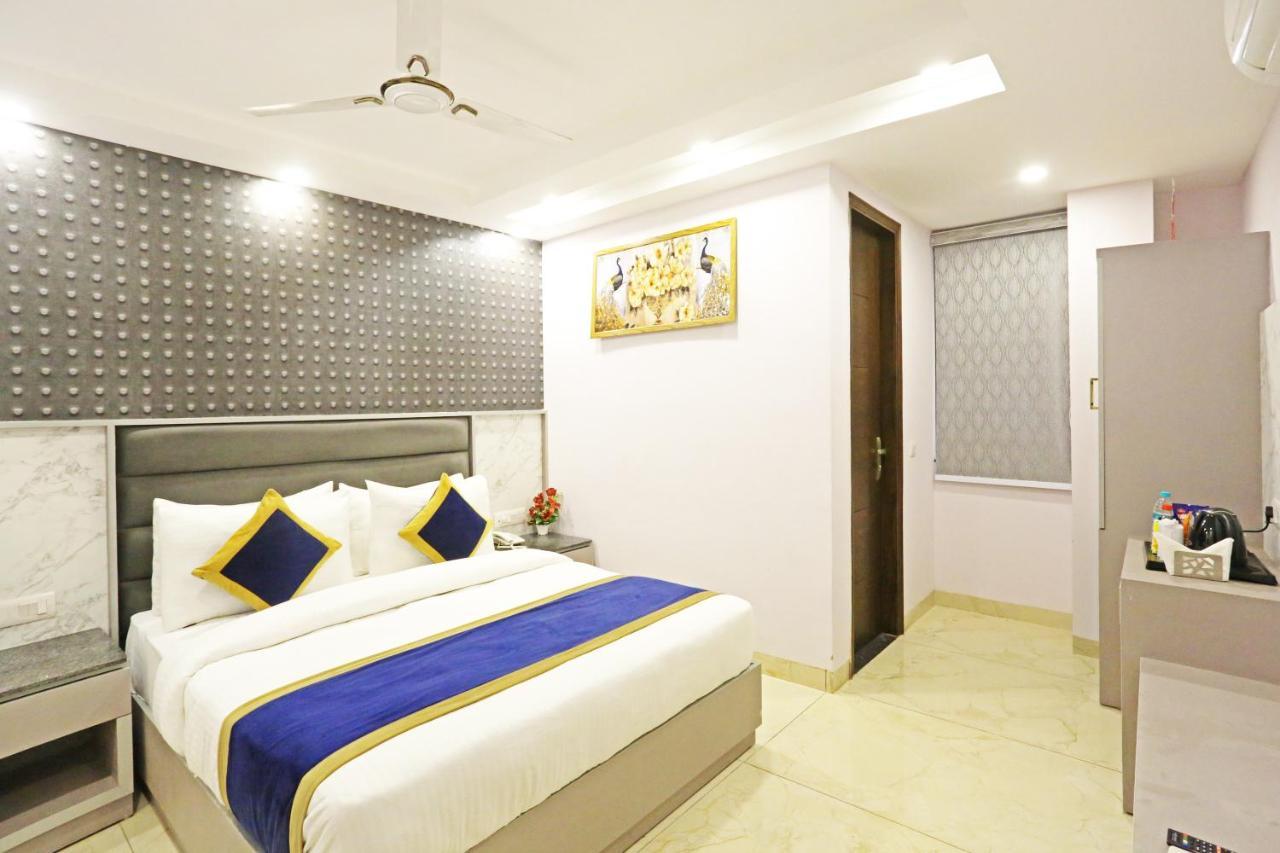 Frankstay By Hotel Mayfair Newly Built - New Delhi Exterior photo